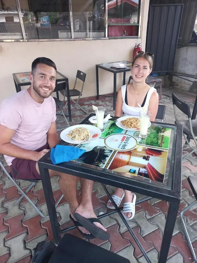 Spice & Herb Rooms & Food Κάντι Ξενοδοχείο